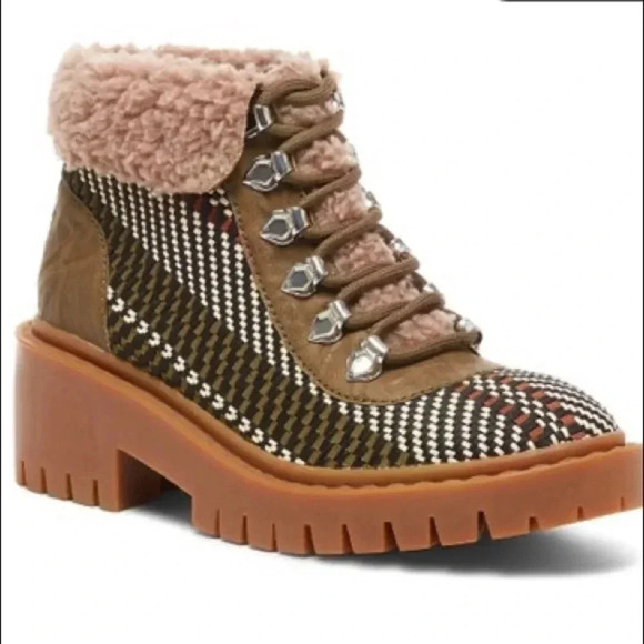 Kelsi Dagger Brooklyn “Navigate” olive boots 5.5 New in box - Picture 1 of 9